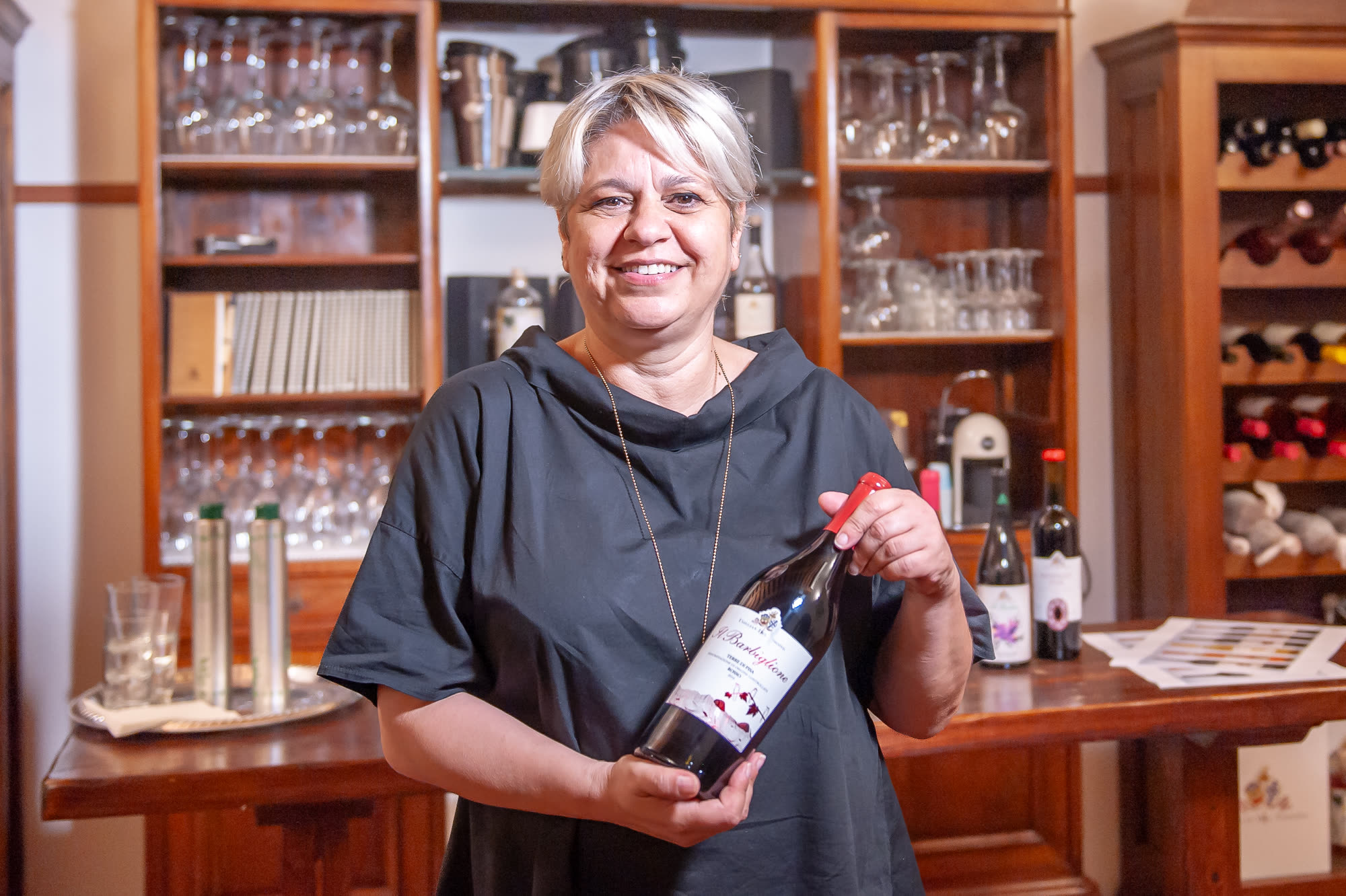 Elena Nuti nella sala degustazione
